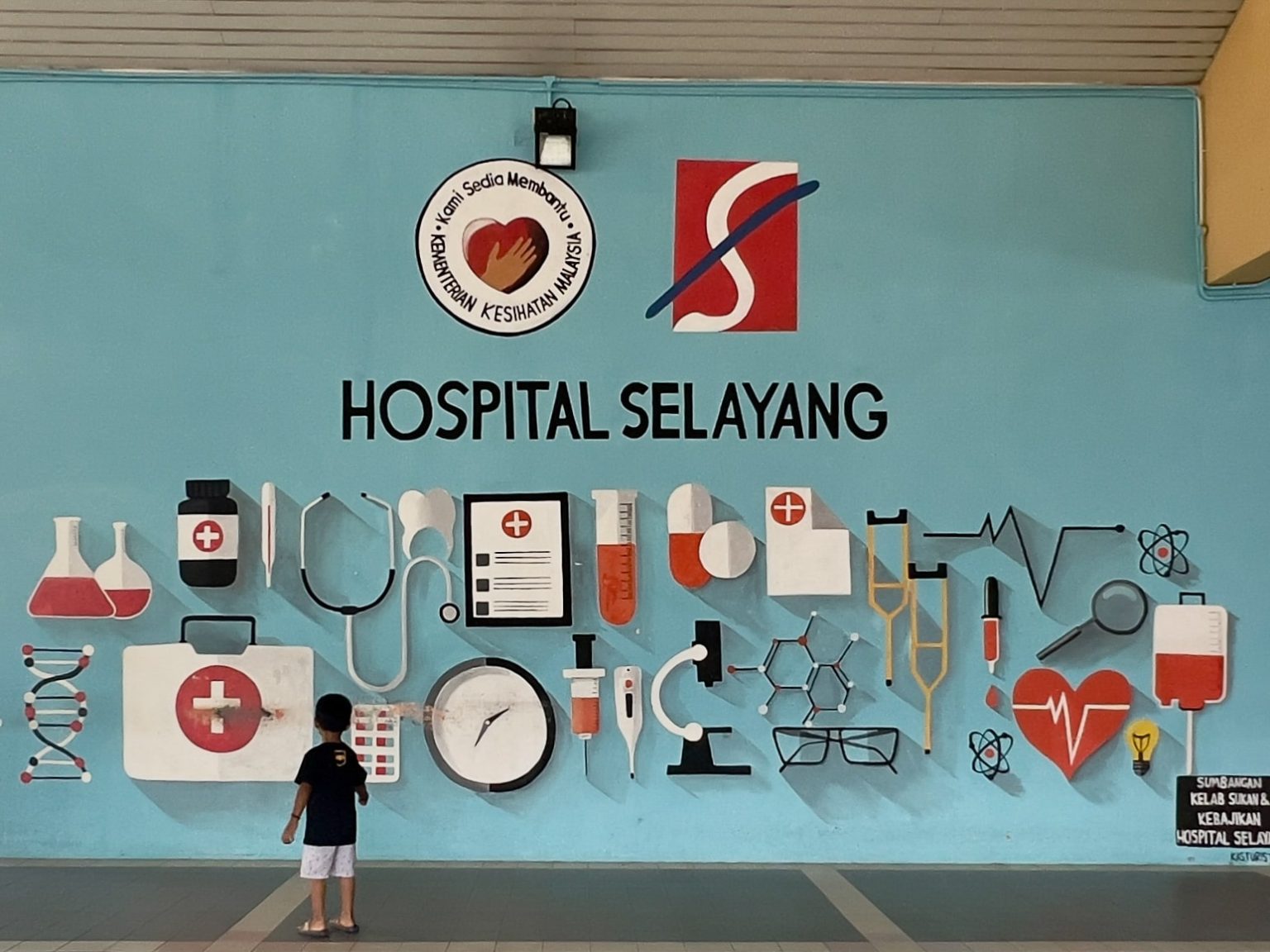 At Selayang Hospital’s Understaffed Emergency Department, Doctors