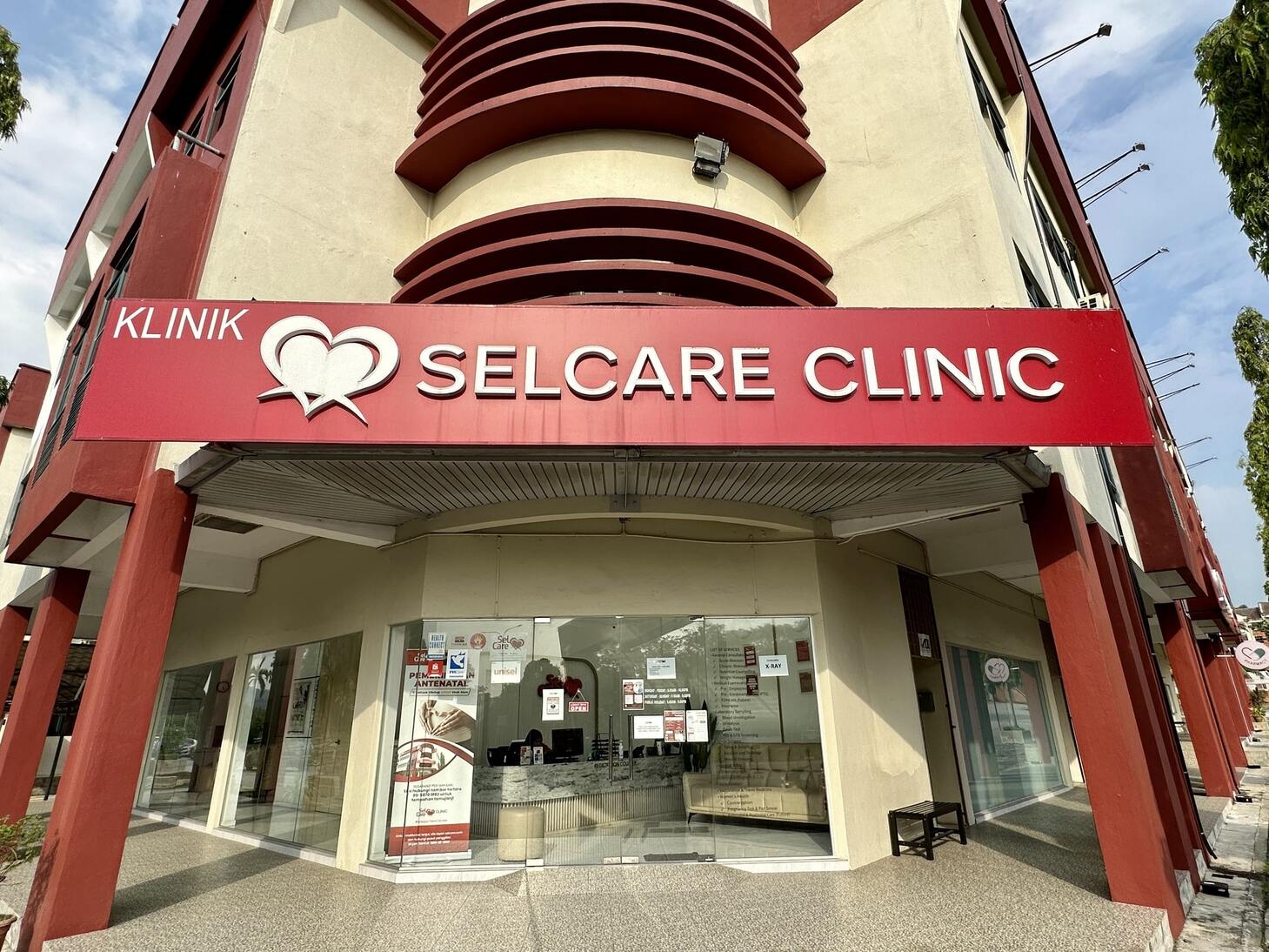 Selcare clinic in Unisel