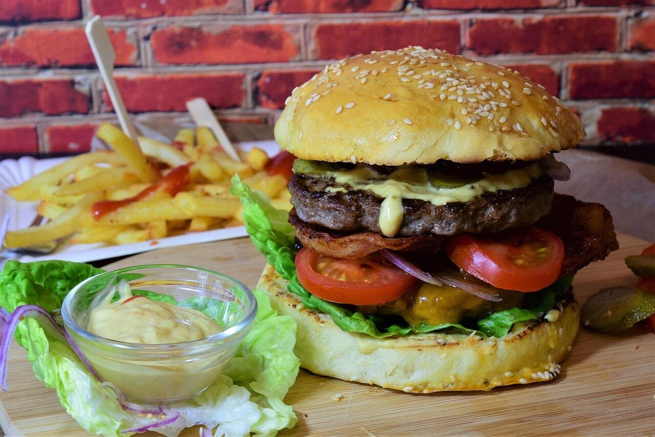 burger_and_fries_pixabay